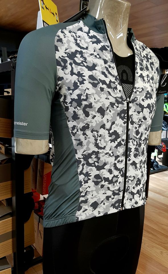 Megmeister Gravel Shirt