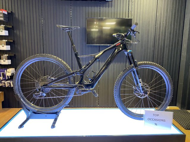 Specialized levo SL carbon €3000,-