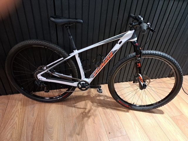Stumpjumper HT €1600,-